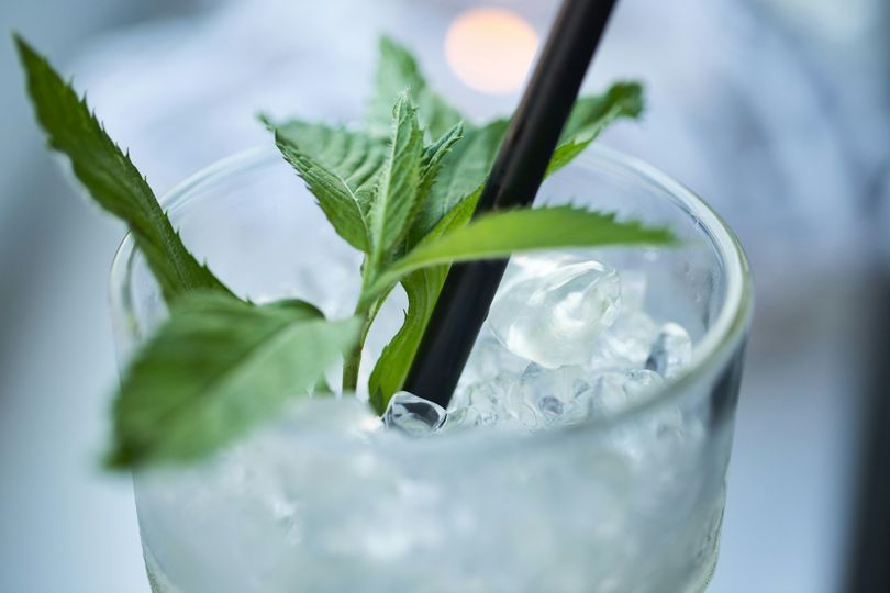We’re getting into the spirit of St. Patrick’s Day with our Make No Plans Cocktail!
